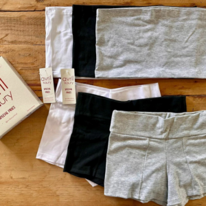 CONJUNTO BANDEAU Y BOXER ALG Y LYCRA AVRIL KAURY 73